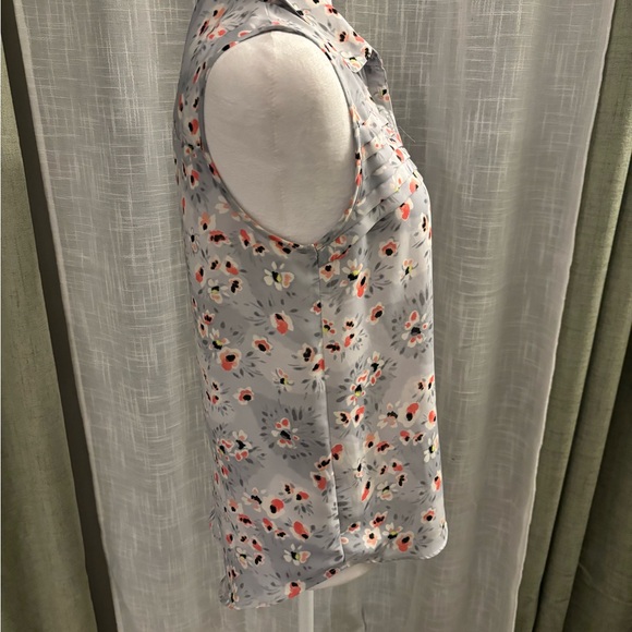 Lauren Conrad LC Women’s Top Blouse Pullover Sleeveless Lightweight Size XS - Picture 3 of 7